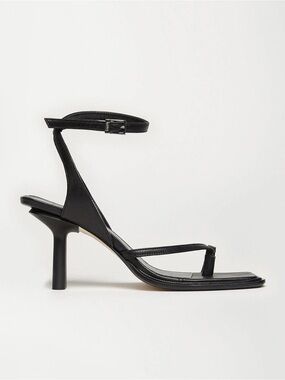 Yuni Buffa Square Toe Black Leather Heeled Sandals
